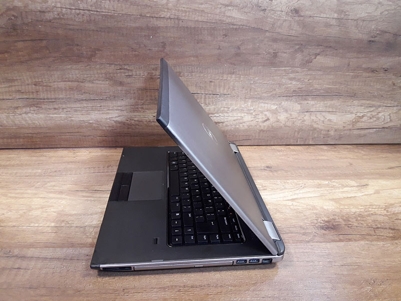 لپ تاپ استوک  Dell مدل Vostro 3560 با پردازنده Intel و رم 4 گیگابایتی و هارد 500 گیگابایت -فروشگاه 20 استوک
