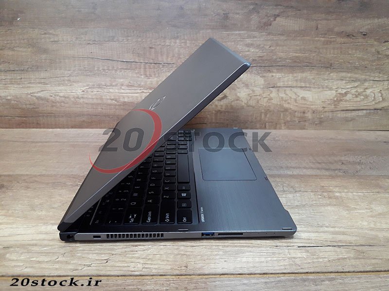 لپ تاپ استوک Fujitsu مدل  lifebook T935 با رم 8 گیگابایت و صفحه نمایش 13.3 اینچی