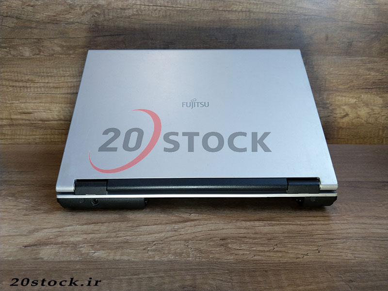 لپ تاپ استوک کارکرده ژاپنی fujitsu esprimo v6555