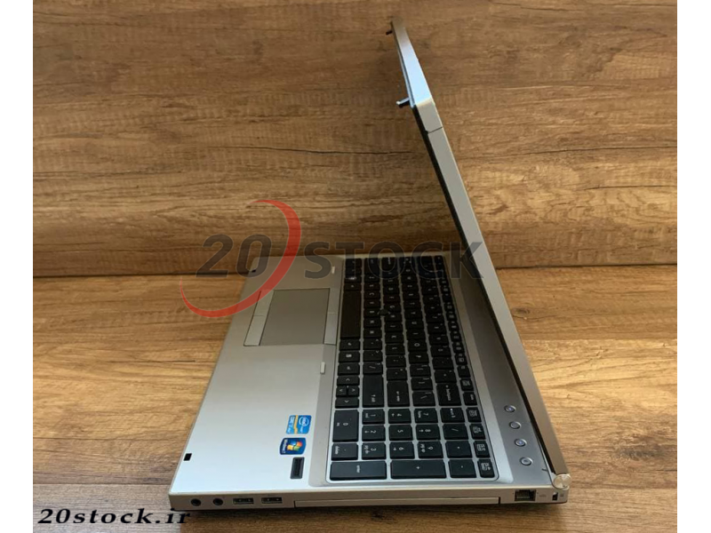 لپ تاپ استوک HP مدل Elitebook 8560p با پردازنده اینتل و رم 8 گیگابایت و نامپد دار