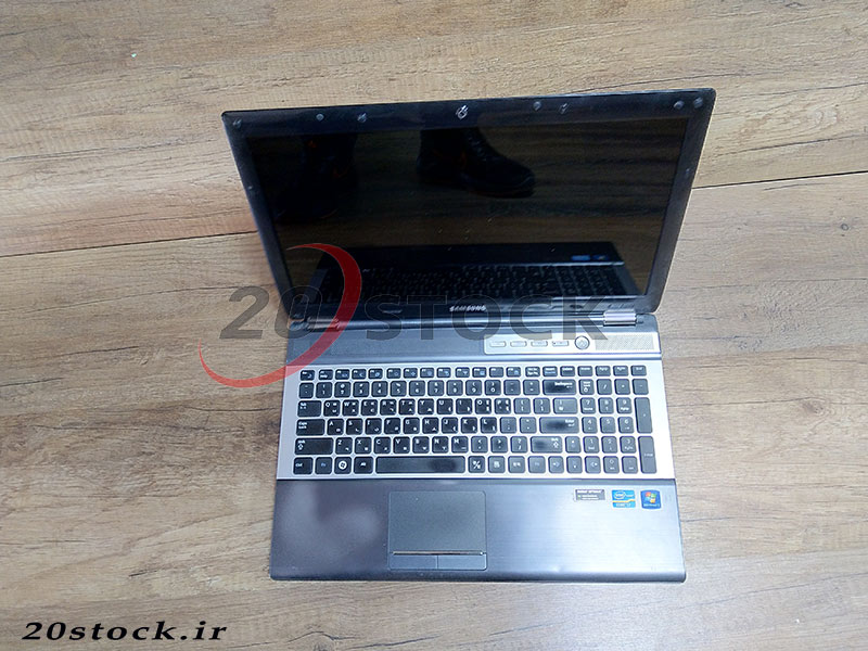 لپ تاپ استوک Samsung مدل RF511 رم 8 گیگابایت و صفحه نمایش 15.6 اینچی با کیفیت hd